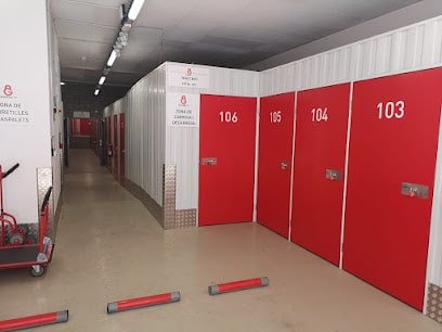 GUARDA TOT Cambrils - El teu traster a prop teu