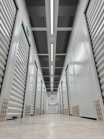 TrastHero - Self Storage