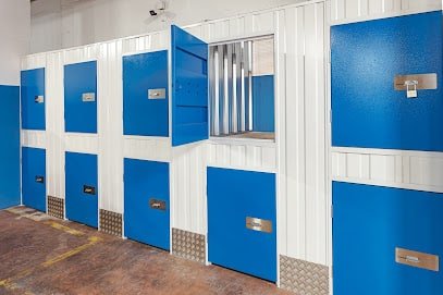 Trasteros Premium – Lockers & Self Storage