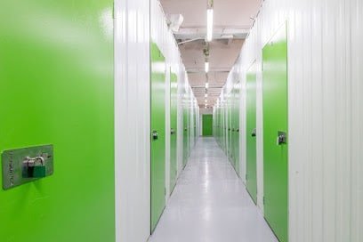 Zmiling Boxes (Trasteros Sant Andreu de la Barca)